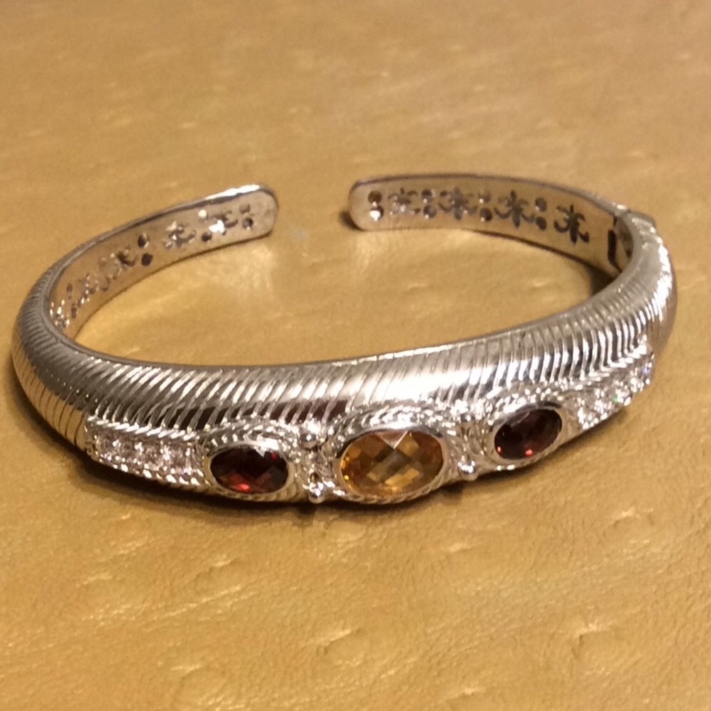 😍 Judith Ripka Citrine/Garnet Hinged Bangle😍NWOT